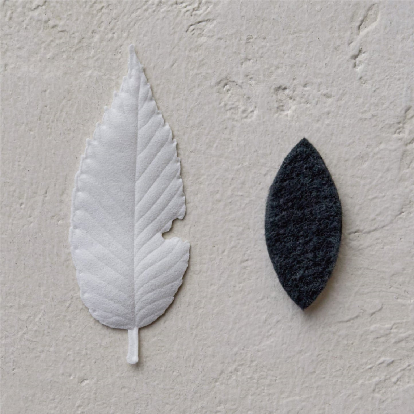 HAKO Box Set of 5 Paper Leaf Incense