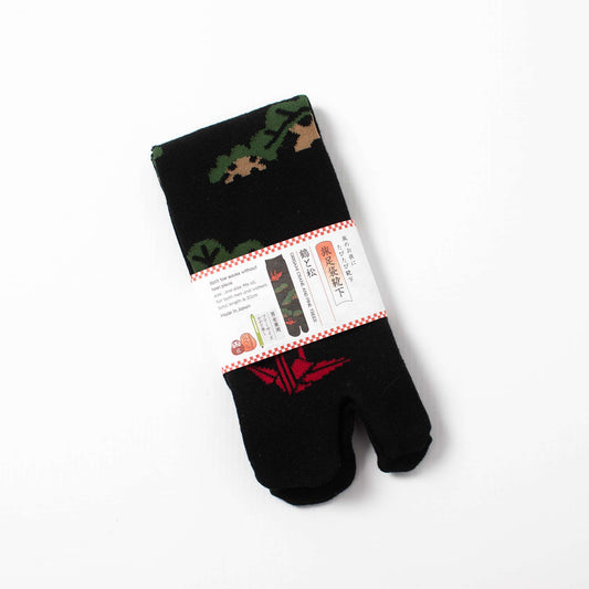 Japanese Tabi Socks - Pine and Cranes Black