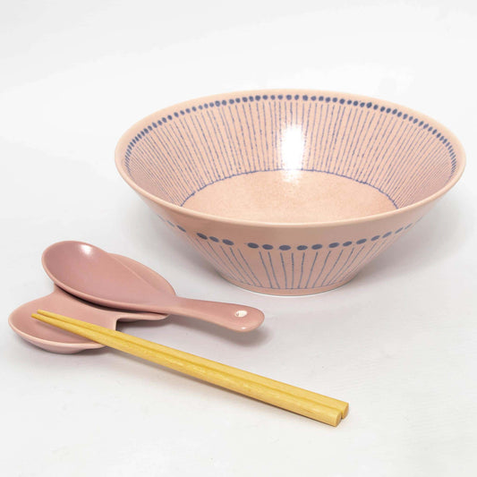 Nichinichi Set of Ramen Bowls with Noodle Spoon Pink