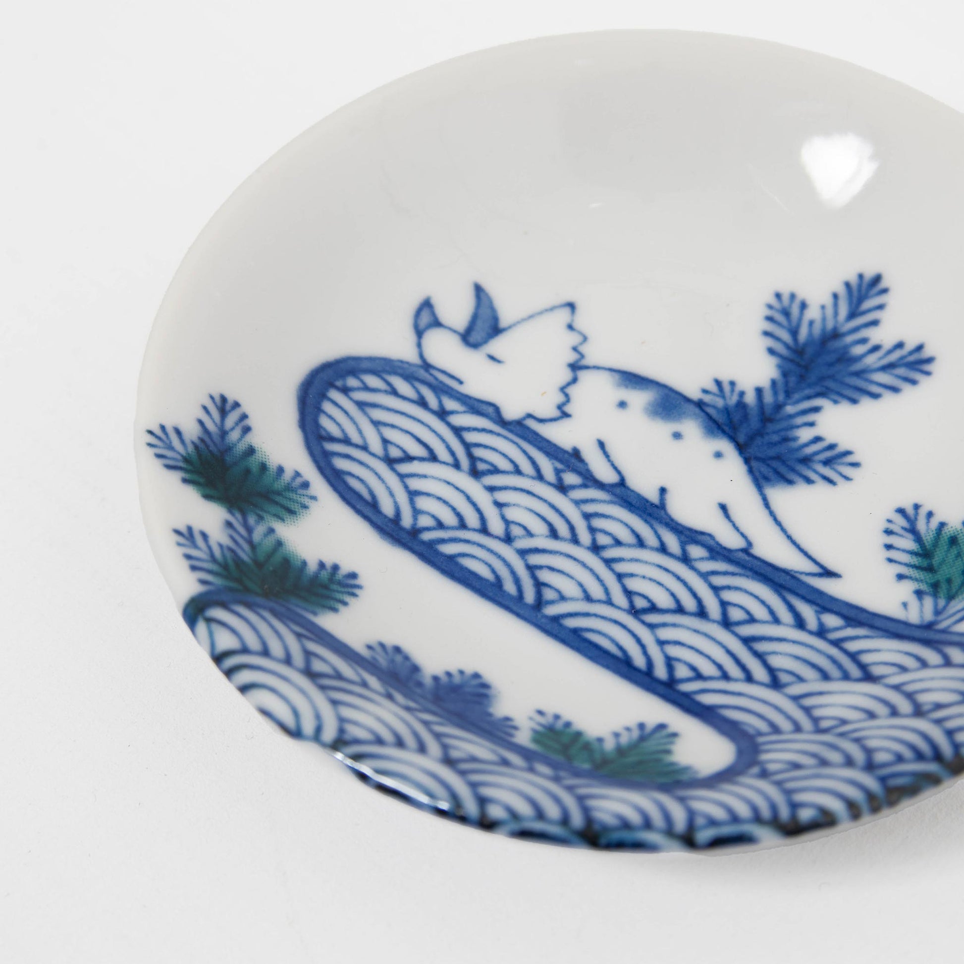 Small Plate Dinosaur Triceratops 9cm
