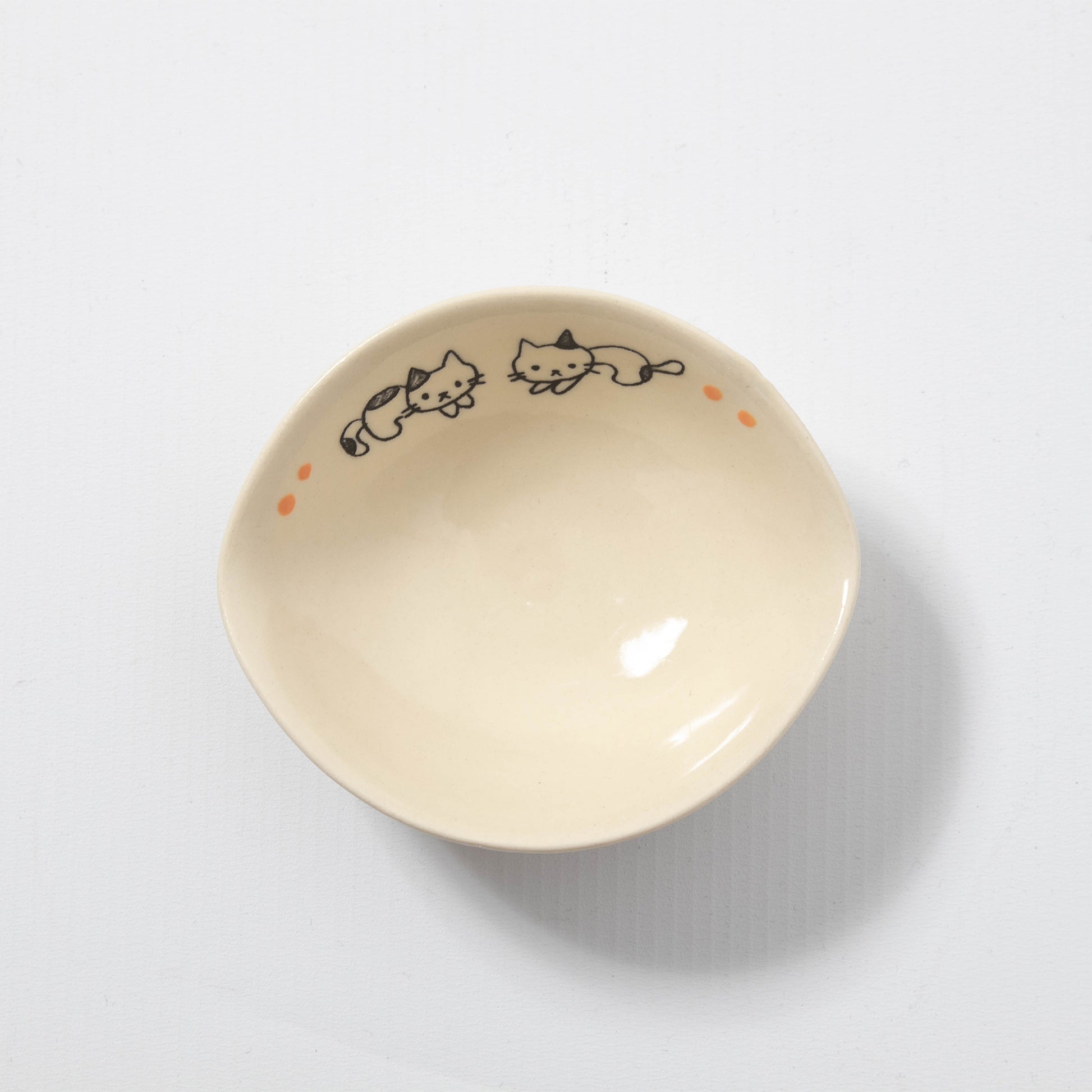 Oval Small Bowl - White Cat