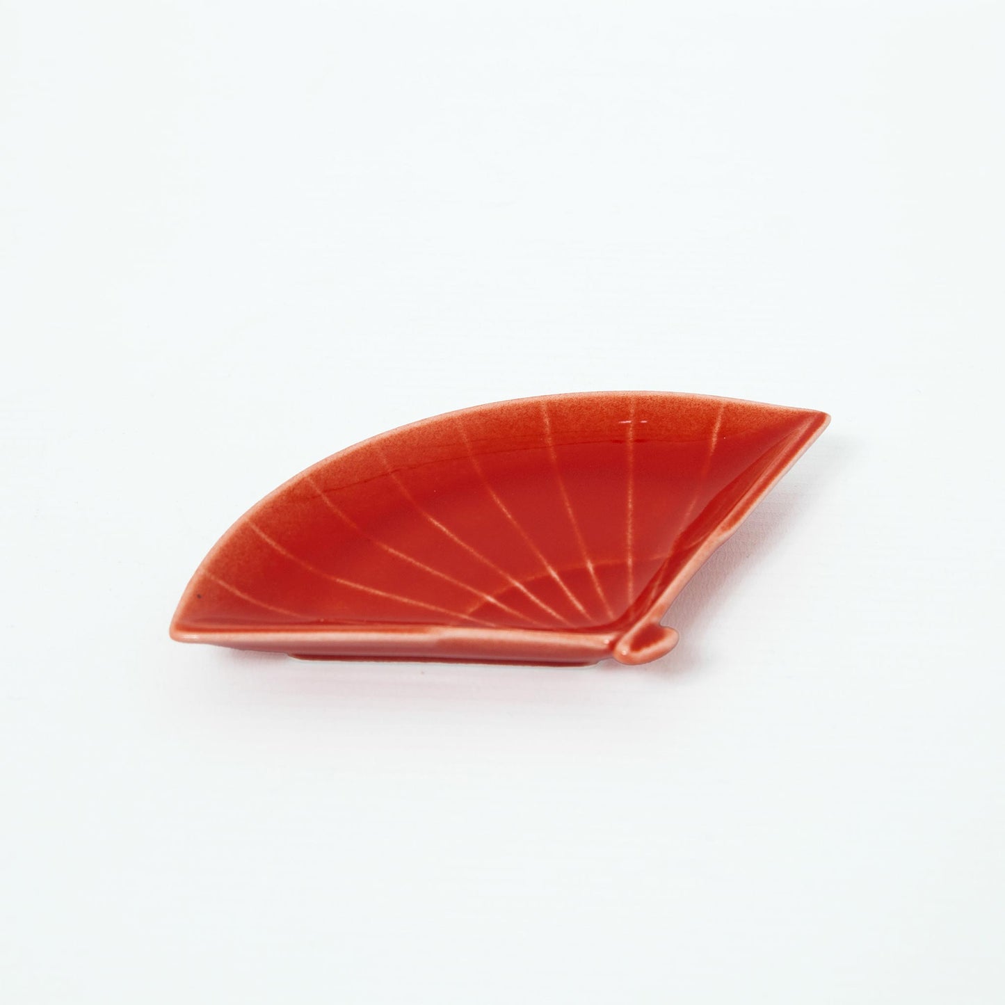 Small Plate Fan Red 13cm