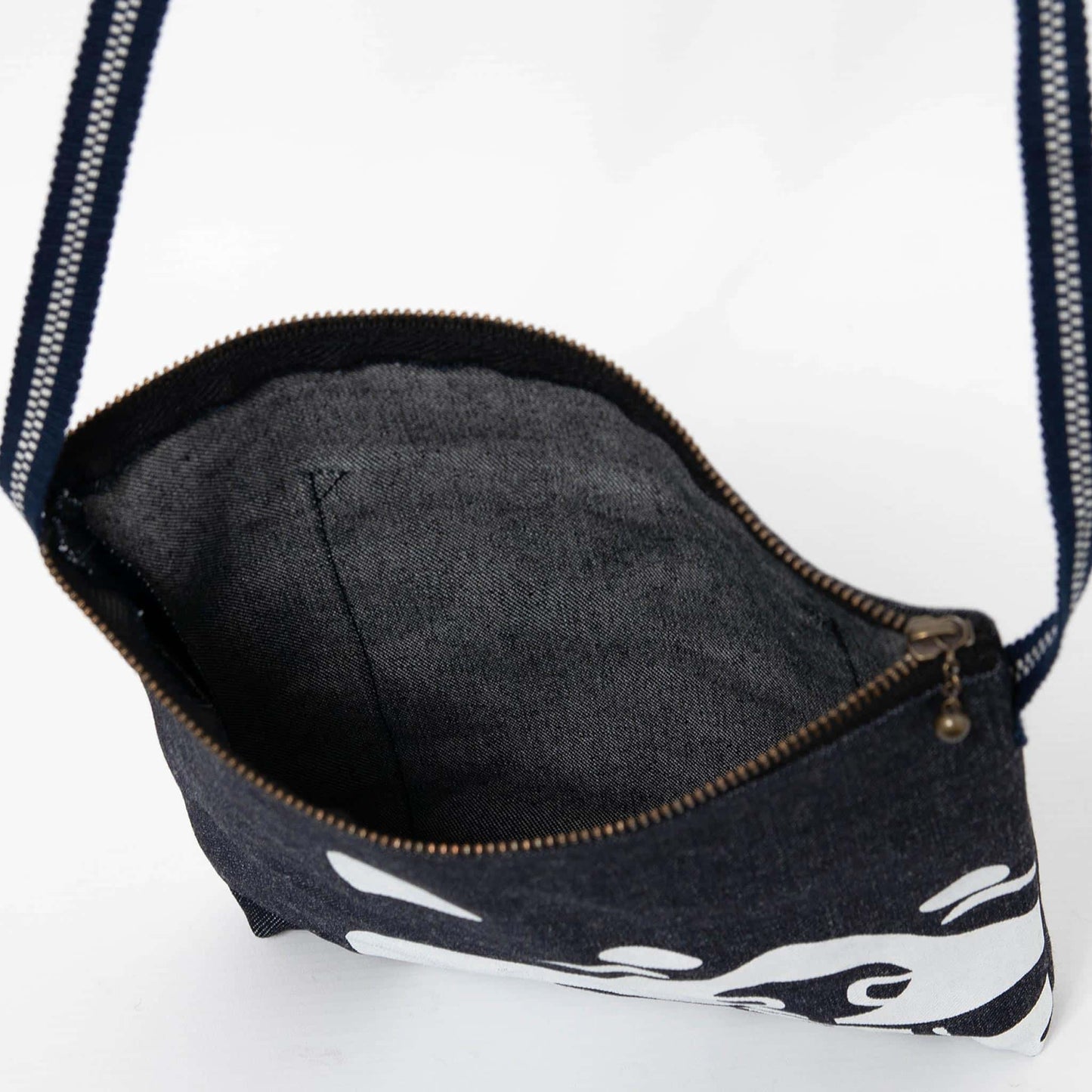 Kurashiki Denim Tote Bag with Large Print - Smily Dog