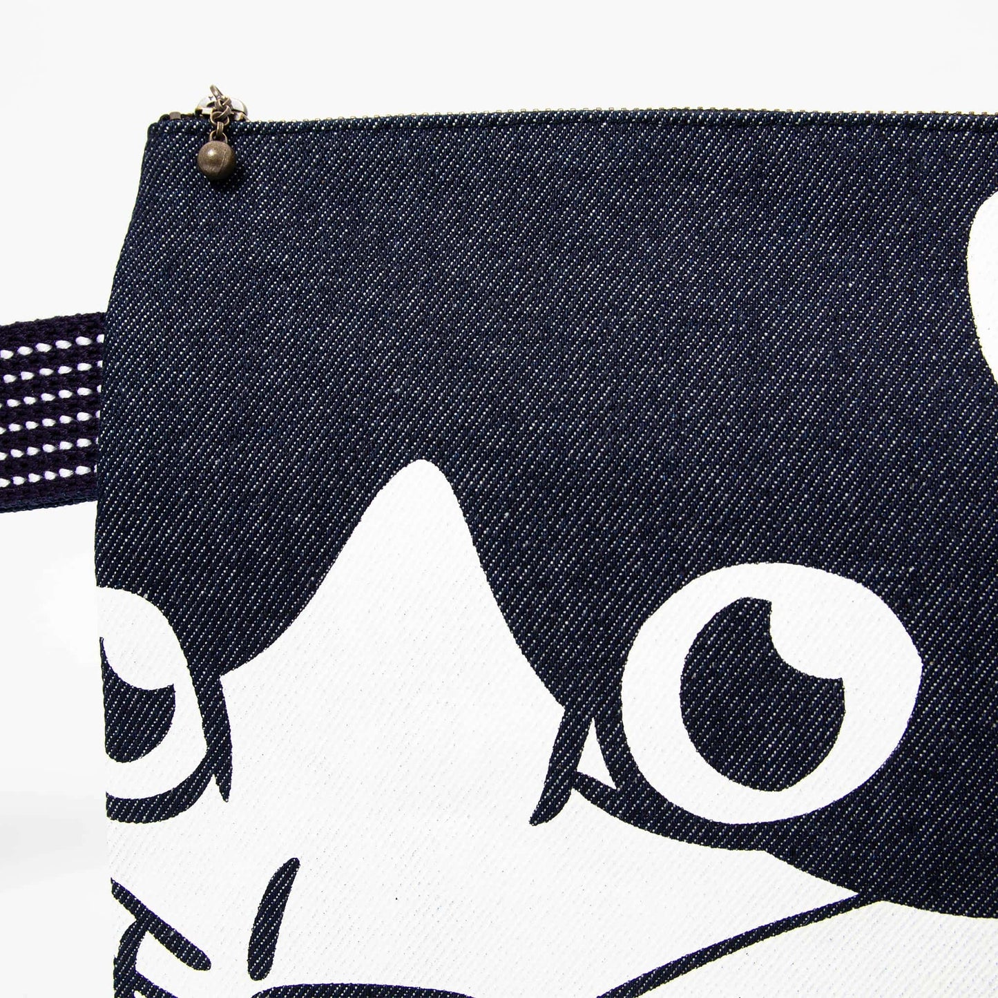 Kurashiki Denim Pouch with Large Print - Cat