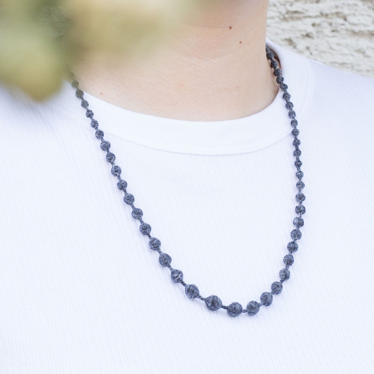 Necklace Sphere Plus 60 Silk/linen - Charcoal