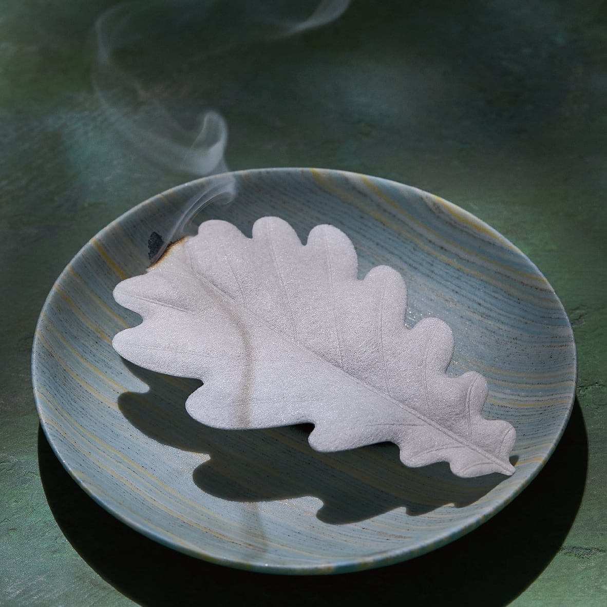 HAKO - Paper Leaf Incense (Spring) ‐ Dephne