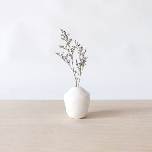 Tiny Vase - Acorn White